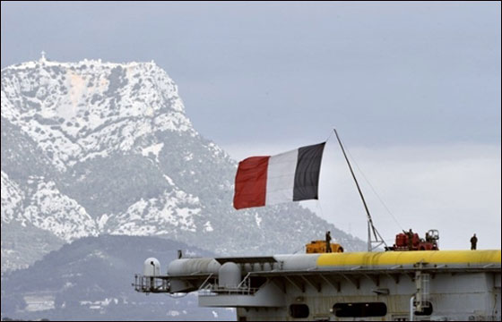 إطلاق صاروخين على مقر القذافي والتحالف الدولي يعزز قواته صورة رقم 5 إطلاق صاروخين على مقر القذافي والتحالف الدولي يعزز قواته صورة رقم 5