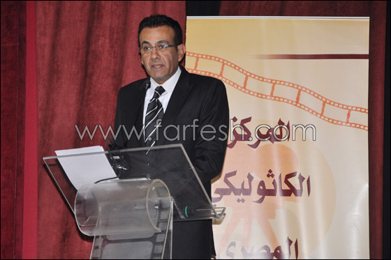 بالصور الفنانات يشاركن في تكريم الكاثوليكي لأمهات شهداء 25 يناير صورة رقم 4 بالصور الفنانات يشاركن في تكريم الكاثوليكي لأمهات شهداء 25 يناير صورة رقم 4