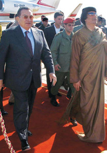 الحارس الشخصي لمبارك: القذافي حاول مرتين اغتيال مبارك  صورة رقم 3