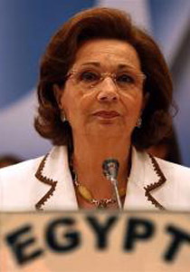 الحارس الشخصي لمبارك: القذافي حاول مرتين اغتيال مبارك  صورة رقم 6