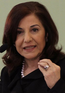 اكثر من 100 قتيل بدرعا والامن السوري ينسحب من مسجد العمري! صورة رقم 1 اكثر من 100 قتيل بدرعا والامن السوري ينسحب من مسجد العمري! صورة رقم 1