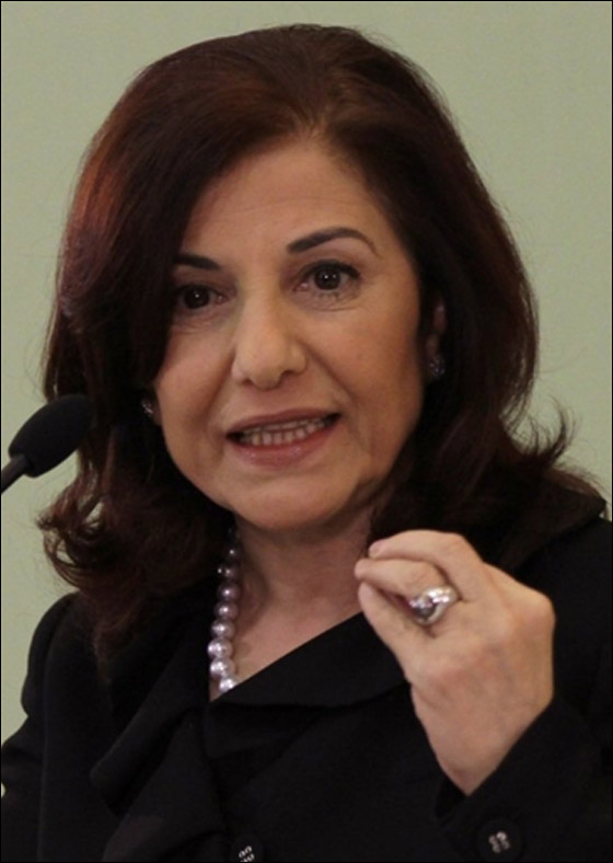 اكثر من 100 قتيل بدرعا والامن السوري ينسحب من مسجد العمري! صورة رقم 13 اكثر من 100 قتيل بدرعا والامن السوري ينسحب من مسجد العمري! صورة رقم 13