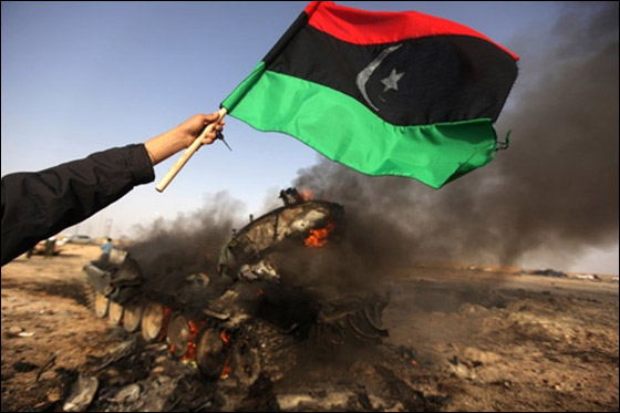 قوات القذافي تستهدف مواقع الثوار في الجبل الغربي صورة رقم 2