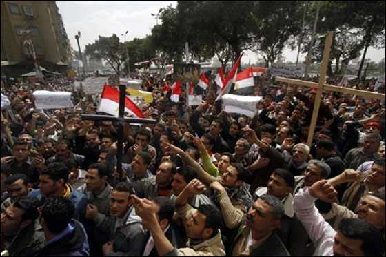 مسلمون يقطعون اذن قبطي لاقامته علاقة اثمة مع مسلمة بمصر صورة رقم 2 مسلمون يقطعون اذن قبطي لاقامته علاقة اثمة مع مسلمة بمصر صورة رقم 2