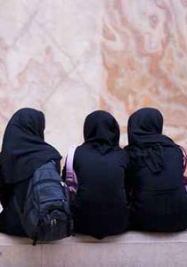 القاعدة تغوي وتجتذب النساء عن طريق مجلة تجميل ومكياج! صورة رقم 1 القاعدة تغوي وتجتذب النساء عن طريق مجلة تجميل ومكياج! صورة رقم 1