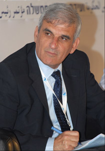 إدارة ديسكونت ومركنتيل: ندعم النمو الاقتصادي بالمجتمع العربي! صورة رقم 1 إدارة ديسكونت ومركنتيل: ندعم النمو الاقتصادي بالمجتمع العربي! صورة رقم 1