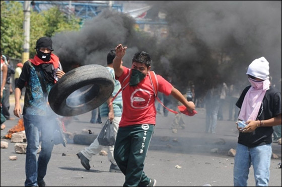 معلمو هندوراس يحتجون ضد مشروع خصخصة التعليم!! صورة رقم 6 معلمو هندوراس يحتجون ضد مشروع خصخصة التعليم!! صورة رقم 6