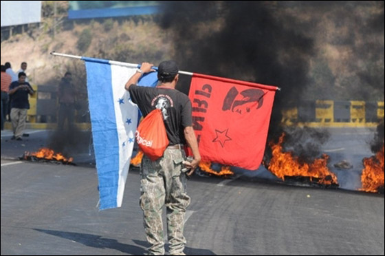 معلمو هندوراس يحتجون ضد مشروع خصخصة التعليم!! صورة رقم 32 معلمو هندوراس يحتجون ضد مشروع خصخصة التعليم!! صورة رقم 32