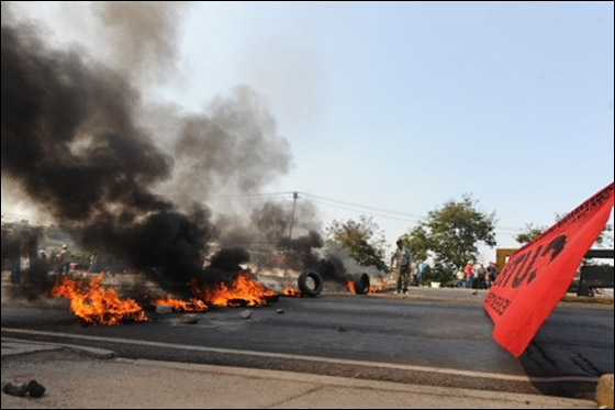 معلمو هندوراس يحتجون ضد مشروع خصخصة التعليم!! صورة رقم 35 معلمو هندوراس يحتجون ضد مشروع خصخصة التعليم!! صورة رقم 35