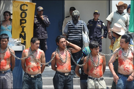 معلمو هندوراس يحتجون ضد مشروع خصخصة التعليم!! صورة رقم 2 معلمو هندوراس يحتجون ضد مشروع خصخصة التعليم!! صورة رقم 2