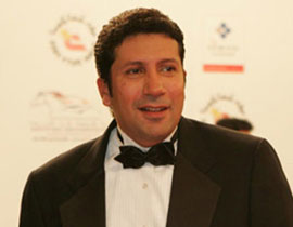 فنانون مصريون يسعون لتوثيق ثورة 25 يناير في غينيس!!  صورة رقم 1