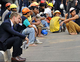 زلزال بقوة 6.7 ضرب اندونيسيا والسلطات تحذر من تسونامي! صورة رقم 1 زلزال بقوة 6.7 ضرب اندونيسيا والسلطات تحذر من تسونامي! صورة رقم 1