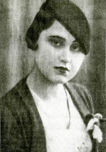 بالصور.. كويتي يجمع اهم ما نشرته الصحف خلال 30 عام! صورة رقم 1 بالصور.. كويتي يجمع اهم ما نشرته الصحف خلال 30 عام! صورة رقم 1