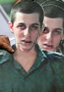 10 ملايين دولار من اسرائيل لكل من يدلي بمعلومات حول شاليط! صورة رقم 1