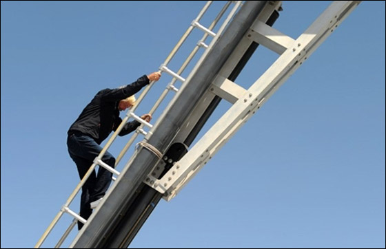 برانسون يستكشف اعماق المحيطات ويرصد كائنات جديدة!!  صورة رقم 7