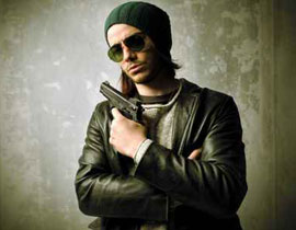 هدد باطلاق النار على مبنى هدد باطلاق النار على مبنى