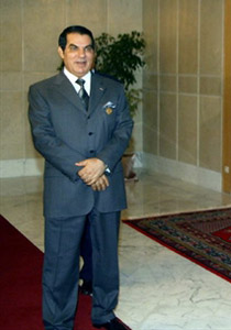 اسانج يصرّح: ويكيليكس سينشر قريبا 6000 وثيقة تتعلق باسرائيل صورة رقم 2 اسانج يصرّح: ويكيليكس سينشر قريبا 6000 وثيقة تتعلق باسرائيل صورة رقم 2