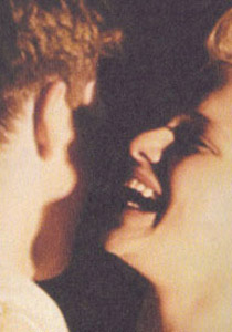 كتالوغ حانوت تجاري يعرض صور اباحية وغير ملائمة!! صورة رقم 1 كتالوغ حانوت تجاري يعرض صور اباحية وغير ملائمة!! صورة رقم 1