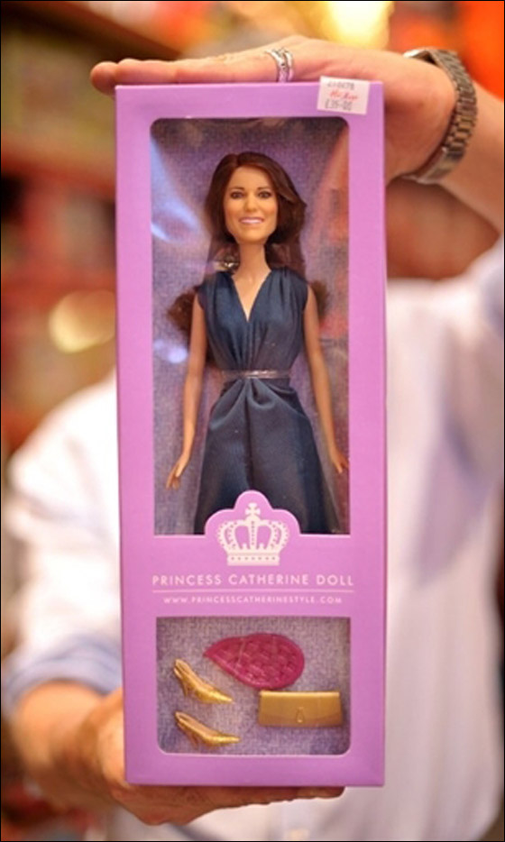 بالصور.. كيت ميدلتون خطيبة الأمير وليام.. دمية!! صورة رقم 5 بالصور.. كيت ميدلتون خطيبة الأمير وليام.. دمية!! صورة رقم 5