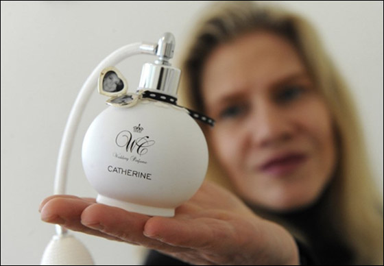 بالصور.. كيت ميدلتون خطيبة الأمير وليام.. دمية!! صورة رقم 8 بالصور.. كيت ميدلتون خطيبة الأمير وليام.. دمية!! صورة رقم 8