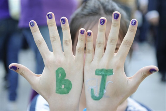 بعد انتظار طويل.. جاستن بيبر يصل اسرائيل اخيرا!  صورة رقم 2