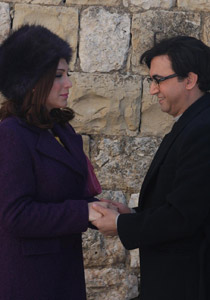 فراس ابراهيم يكشف المراحل الأخيرة من حياة محمود درويش!! صورة رقم 1