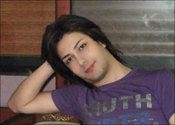 انفق 350 الف دولار.. ليصبح شبيه الفنانة اصالة!!  صورة رقم 1