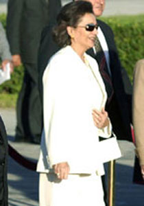 سير التحقيق مع سوزان مبارك وتعليق مظاهرة الجمعة في القاهرة صورة رقم 1 سير التحقيق مع سوزان مبارك وتعليق مظاهرة الجمعة في القاهرة صورة رقم 1