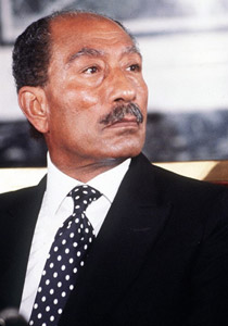 رقية السادات: سأستمر حتى آخر الشوط في قضية ثأري من مبارك!! صورة رقم 1 رقية السادات: سأستمر حتى آخر الشوط في قضية ثأري من مبارك!! صورة رقم 1