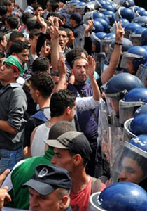 اصلاحات سياسية واسعة تجري بالجزائر وفقا لتصريحات بوتفليقة! صورة رقم 2