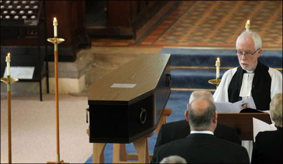 دفن ولكن.. بعد مرور 190 عاما على شنقه!!  صورة رقم 4