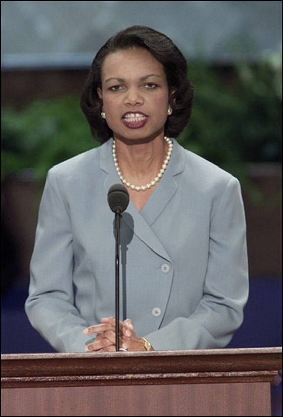 كونداليزا رايس.. من السياسة الى تمثيل الكوميديا؟!   صورة رقم 2