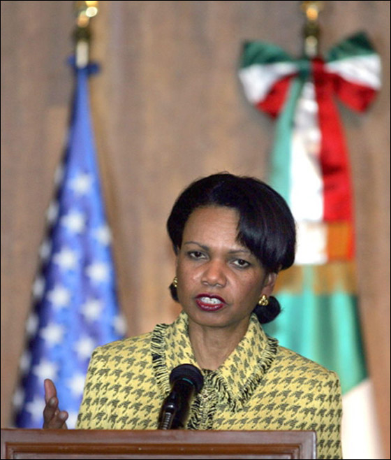 كونداليزا رايس.. من السياسة الى تمثيل الكوميديا؟!   صورة رقم 5