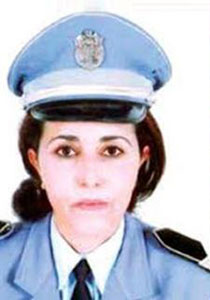 الشرطية التي صفعت البوعزيزي في حالة انهيار يوم محاكمتها!! صورة رقم 1 الشرطية التي صفعت البوعزيزي في حالة انهيار يوم محاكمتها!! صورة رقم 1