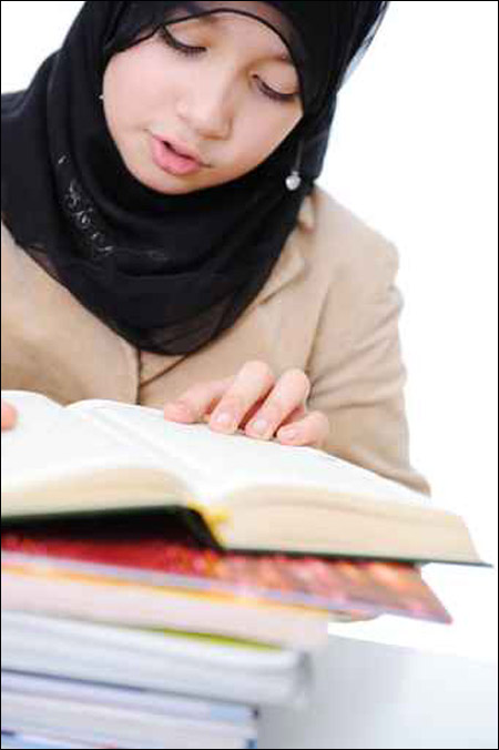 تكريم اكبر خاتمة للقران التي تبلغ 90 عاما!!! صورة رقم 1 تكريم اكبر خاتمة للقران التي تبلغ 90 عاما!!! صورة رقم 1