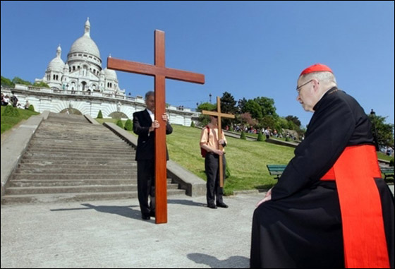 بالصور.. مسلسلات اون لاين ينقل لكم احتفالات الجمعة العظيمة حول العالم!! صورة رقم 22 بالصور.. مسلسلات اون لاين ينقل لكم احتفالات الجمعة العظيمة حول العالم!! صورة رقم 22