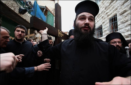 بالصور.. مسلسلات اون لاين ينقل لكم احتفالات الجمعة العظيمة حول العالم!! صورة رقم 110 بالصور.. مسلسلات اون لاين ينقل لكم احتفالات الجمعة العظيمة حول العالم!! صورة رقم 110