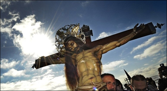 بالصور.. مسلسلات اون لاين ينقل لكم احتفالات الجمعة العظيمة حول العالم!! صورة رقم 156 بالصور.. مسلسلات اون لاين ينقل لكم احتفالات الجمعة العظيمة حول العالم!! صورة رقم 156