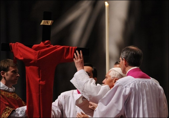 بالصور.. مسلسلات اون لاين ينقل لكم احتفالات الجمعة العظيمة حول العالم!! صورة رقم 173 بالصور.. مسلسلات اون لاين ينقل لكم احتفالات الجمعة العظيمة حول العالم!! صورة رقم 173