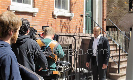 كليب طريف.. بطله رجل أعمال لبناني يعشق الحسناوات!  صورة رقم 9