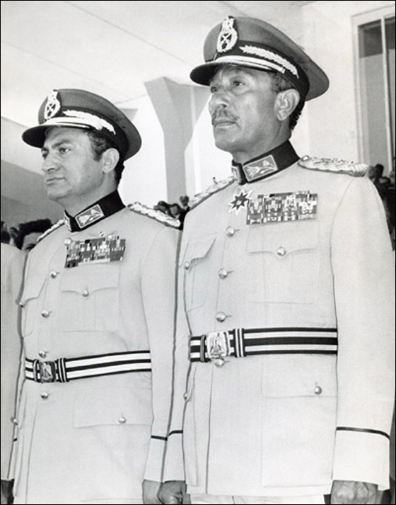 جدل في مصر بعد الكشف عن شراء اسرائيل طائرة السادات!! صورة رقم 17 جدل في مصر بعد الكشف عن شراء اسرائيل طائرة السادات!! صورة رقم 17