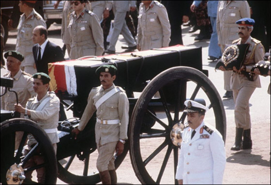 جدل في مصر بعد الكشف عن شراء اسرائيل طائرة السادات!! صورة رقم 16 جدل في مصر بعد الكشف عن شراء اسرائيل طائرة السادات!! صورة رقم 16