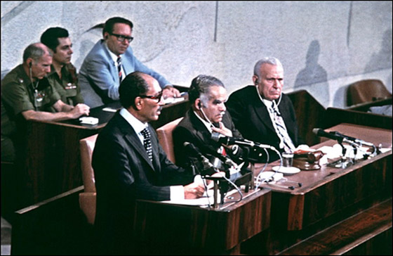 جدل في مصر بعد الكشف عن شراء اسرائيل طائرة السادات!! صورة رقم 15 جدل في مصر بعد الكشف عن شراء اسرائيل طائرة السادات!! صورة رقم 15