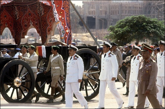 جدل في مصر بعد الكشف عن شراء اسرائيل طائرة السادات!! صورة رقم 3 جدل في مصر بعد الكشف عن شراء اسرائيل طائرة السادات!! صورة رقم 3
