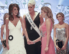 اعتذرت عن المشاركة في مسابقة ملكة الجمال بسبب زفاف شقيقتها! صورة رقم 1 اعتذرت عن المشاركة في مسابقة ملكة الجمال بسبب زفاف شقيقتها! صورة رقم 1