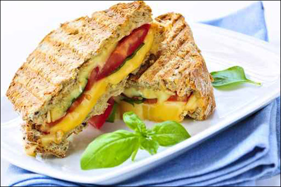 خسر 400 ألف دولار لقاء توست لم يذقه!! صورة رقم 1 خسر 400 ألف دولار لقاء توست لم يذقه!! صورة رقم 1