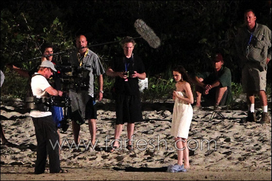 بالصور.. مشاهد مثيرة خلال تصوير فيلم Breaking Dawn!  صورة رقم 4