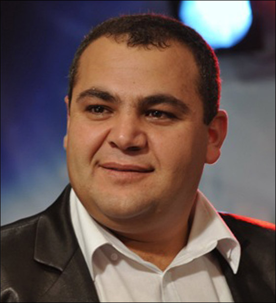 سِتّة بعين الحَسود في نيوستار.. المقاطع المضحكة والنهفات فقط على الـ Orange صورة رقم 4 سِتّة بعين الحَسود في نيوستار.. المقاطع المضحكة والنهفات فقط على الـ Orange صورة رقم 4