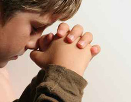 نجاة طفل من الشنق بفضل اطراف اصابعه! صورة رقم 1 نجاة طفل من الشنق بفضل اطراف اصابعه! صورة رقم 1