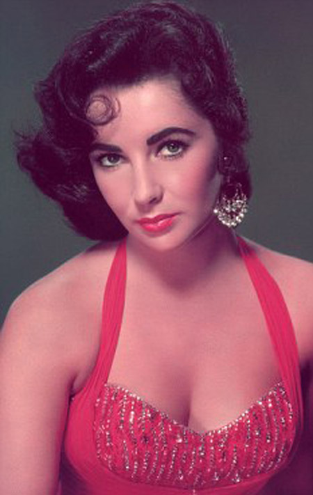 اليزابيث تايلور منحت طفلة انجبتها بالسر لعائلة ايرلندية! صورة رقم 4 اليزابيث تايلور منحت طفلة انجبتها بالسر لعائلة ايرلندية! صورة رقم 4